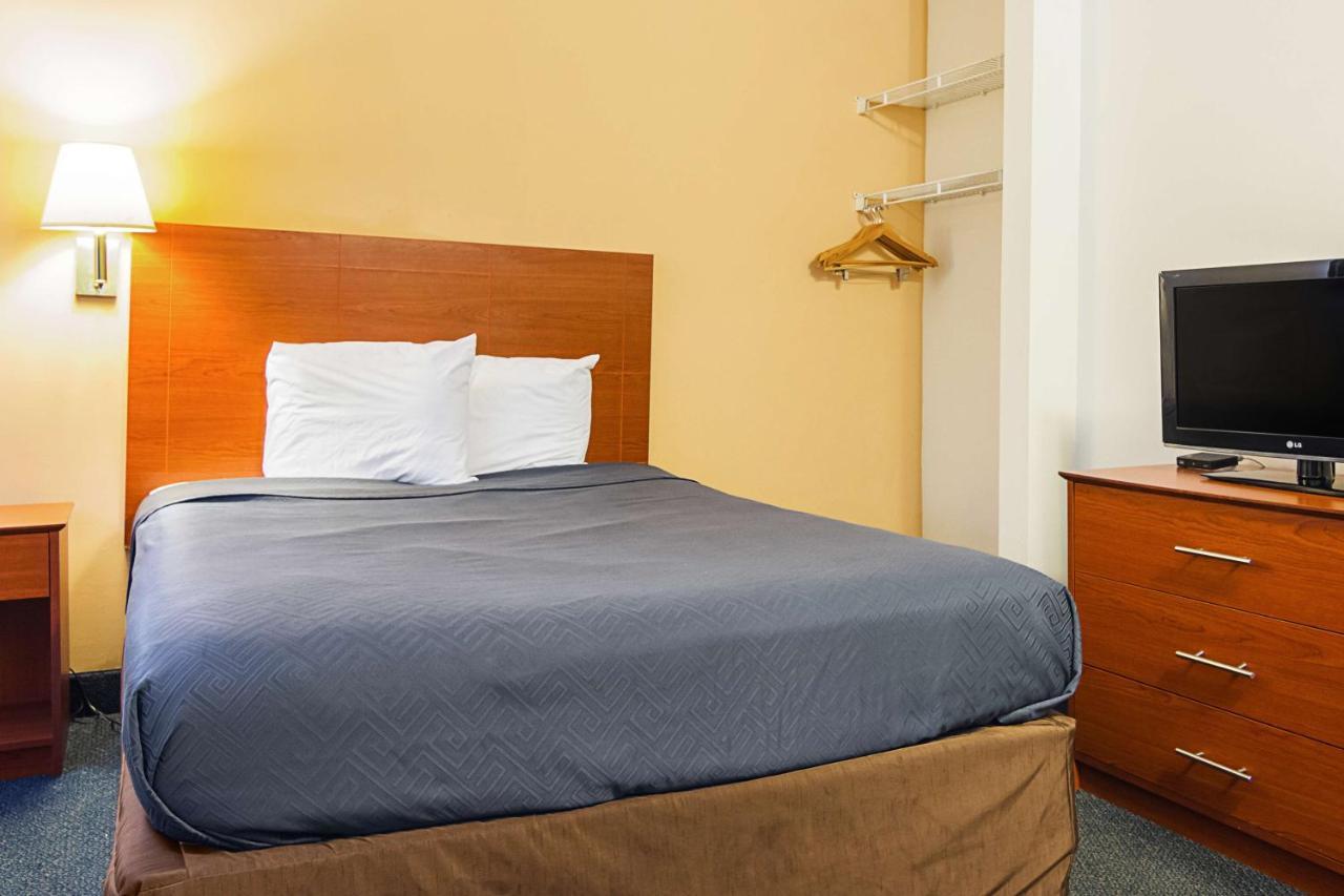 Motel 6-Fayetteville, Nc - Fort Liberty Area Bagian luar foto