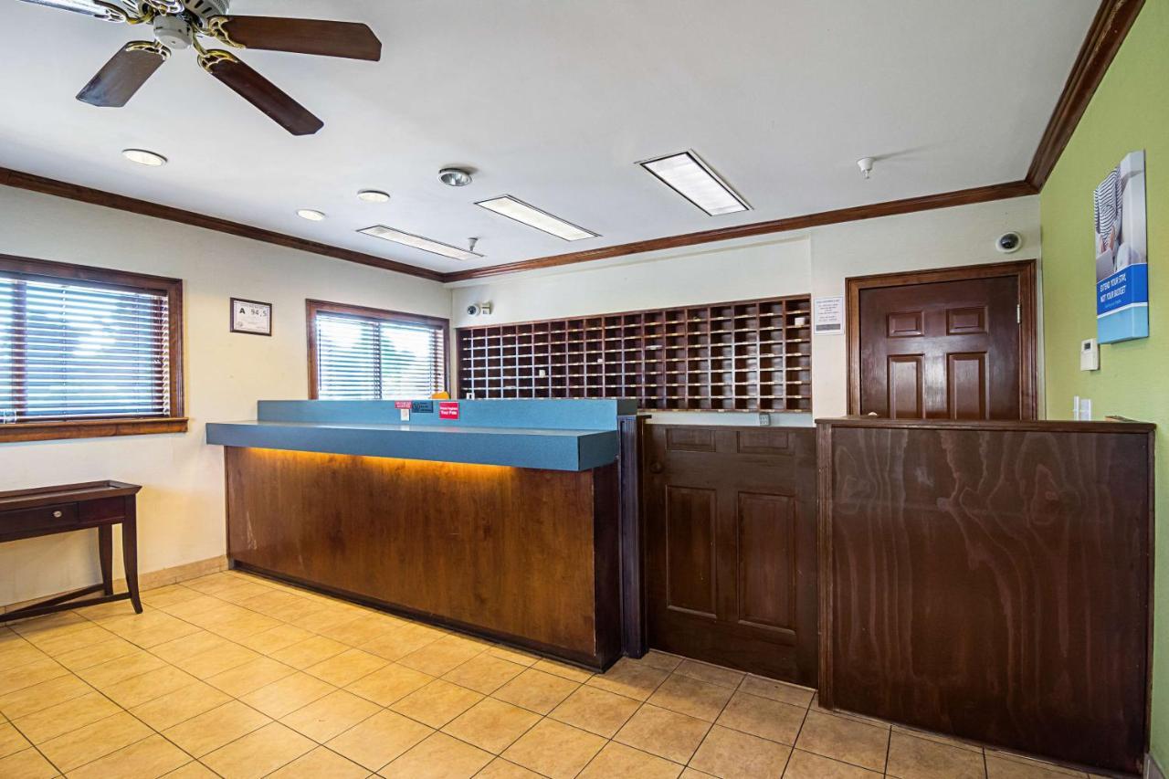 Motel 6-Fayetteville, Nc - Fort Liberty Area Bagian luar foto